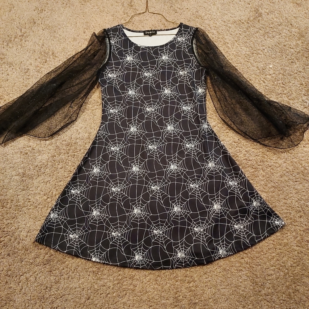 Spider dress black with batwing lace sleeves